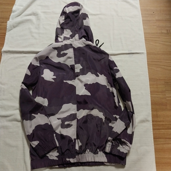 Pullover jacket - Picture 4 of 5